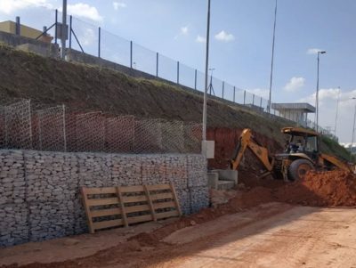 Construção de Muro Gabião Construção de Muro Gabião